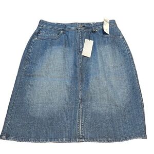 Chico’s Platinum marquis riviera jeans skirt